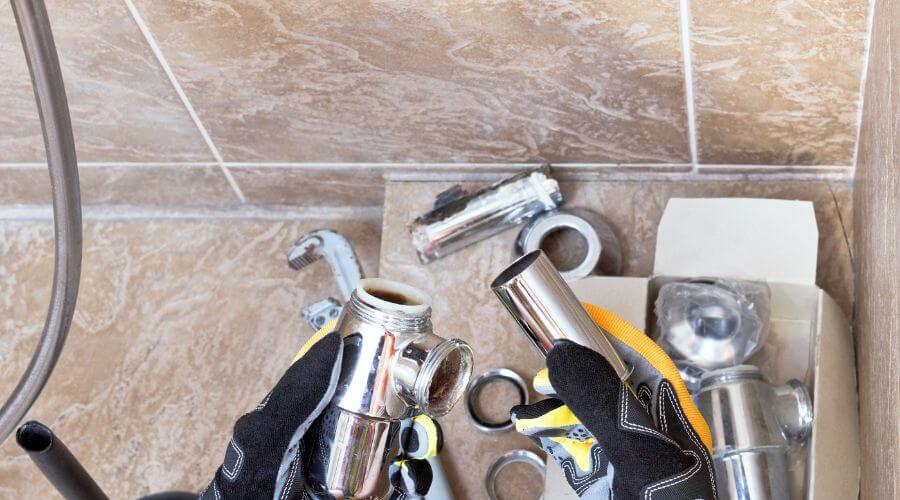 Expert Emergency Roof Repairs services in Indiantown, FL